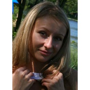 einsame Blondine möchte wieder lachen