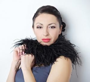 Frau mit Biss sucht !