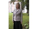 devote Blondine sucht starken Mann