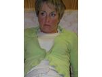 schüchterne Hausfrau sucht Affäre